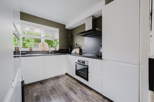 Medium property photo - Vingerhoedskruid 14, 3191 JN Hoogvliet Rotterdam